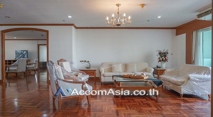  2  4 br Apartment For Rent in Sukhumvit ,Bangkok BTS Asok - MRT Sukhumvit at A Classic Style 1420844