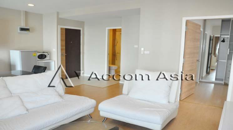 5  2 br Condominium For Sale in Ploenchit ,Bangkok BTS Ploenchit at Renova Residence 1520908