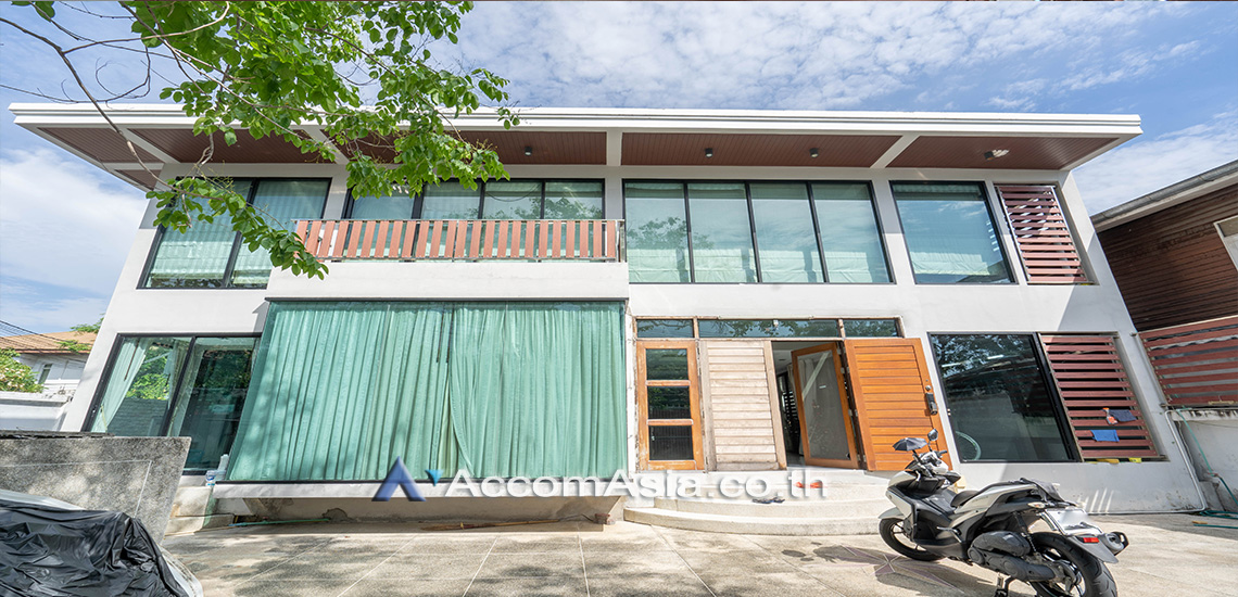  1  4 br House for rent and sale in Sukhumvit ,Bangkok BTS Phra khanong at Moo Baan Pakamas 1720910