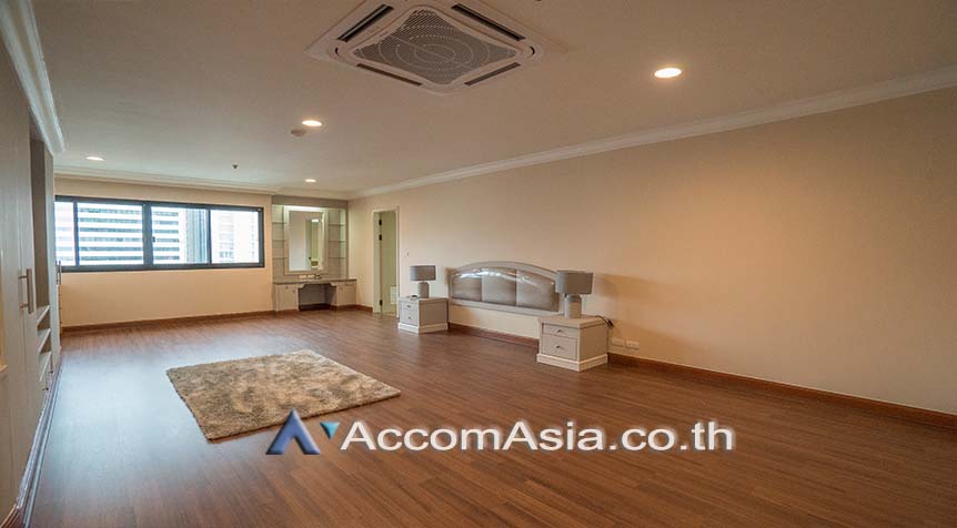 5  3 br Apartment For Rent in Sukhumvit ,Bangkok BTS Asok - MRT Sukhumvit at Perfect Apartment for Big Family, Prime Location Near Main Street 10175