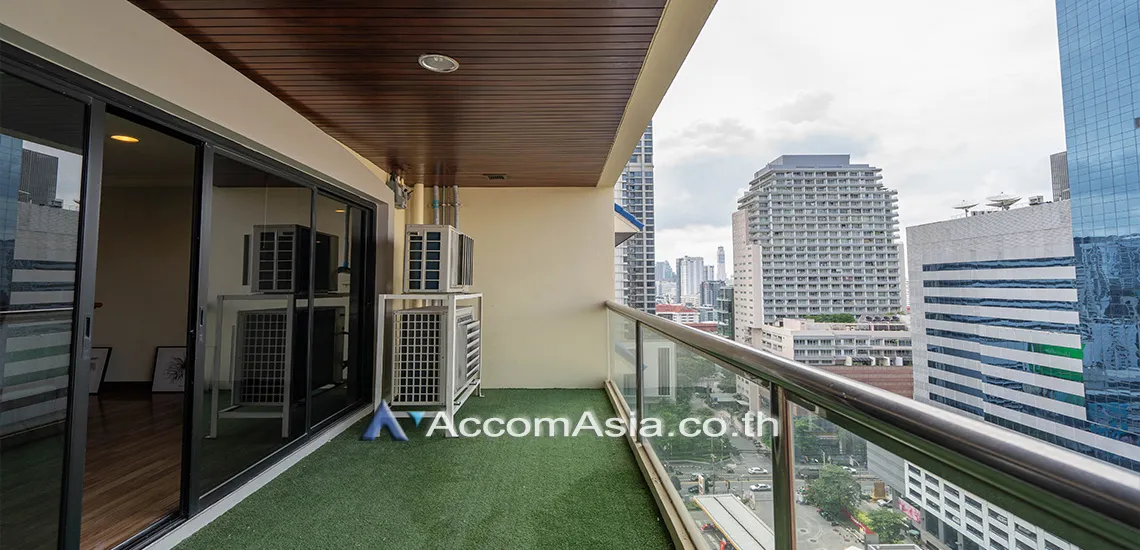 unitPet friendly |  3 Bedrooms  Apartment For Rent & Sale in Sukhumvit, Bangkok  near MRT Sukhumvit - BTS Asok (10177)