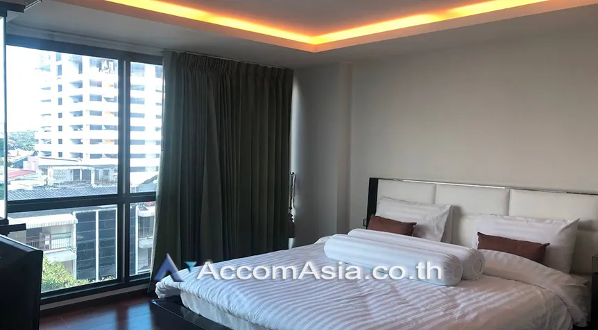 unit 1 Bedroom  Condominium For Rent in Sukhumvit, Bangkok  near BTS Ekkamai (1520987)