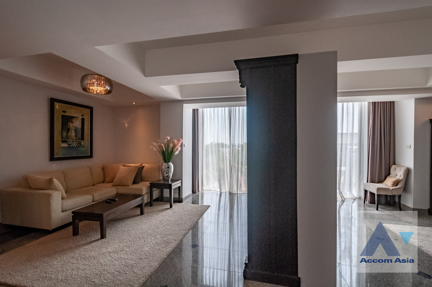  2  Apartment For Rent in Sukhumvit ,Bangkok BTS Phra khanong at The Luxury Boutique 1421138