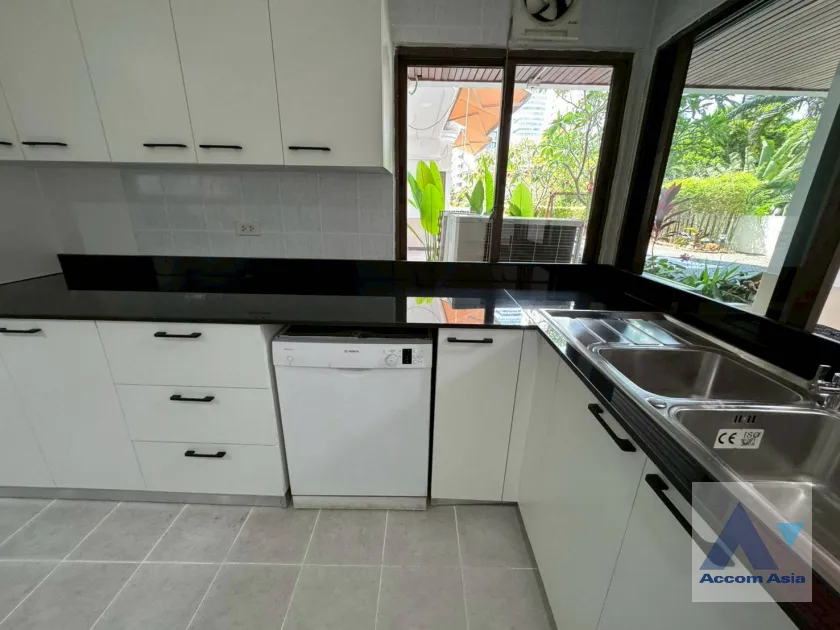 8  4 br Apartment for rent and sale in Sukhumvit ,Bangkok BTS Phrom Phong at Pet friendly - High rise Apartment in Phrom Phong 1421155