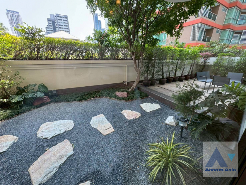 18  4 br Apartment For Rent in Sukhumvit ,Bangkok BTS Phrom Phong at Pet friendly - High rise Apartment in Phrom Phong 1421155