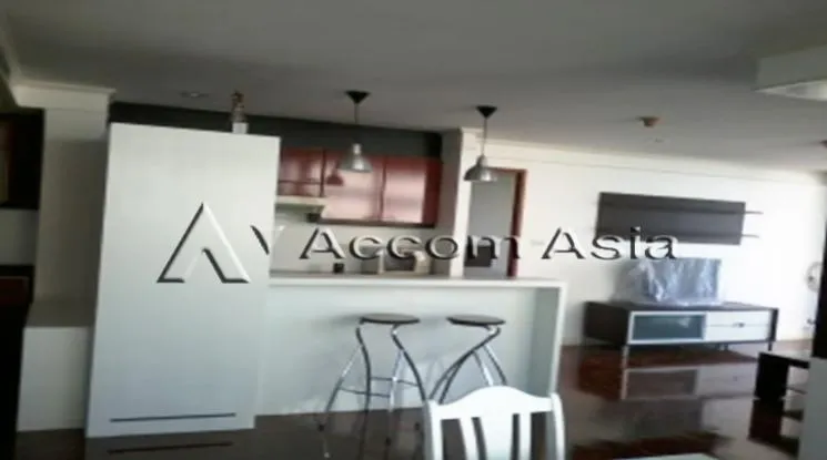 unit 2 Bedrooms  Condominium For Rent in Sukhumvit, Bangkok  near BTS Asok - MRT Sukhumvit (1521202)