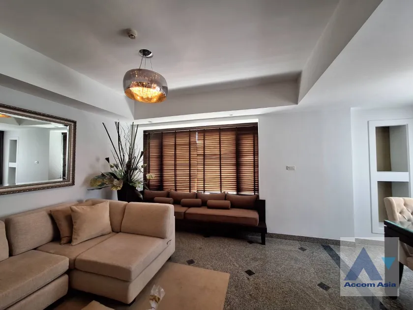 unit 1 Bedroom  Apartment For Rent in Sukhumvit, Bangkok  near BTS Phra khanong (1421205)