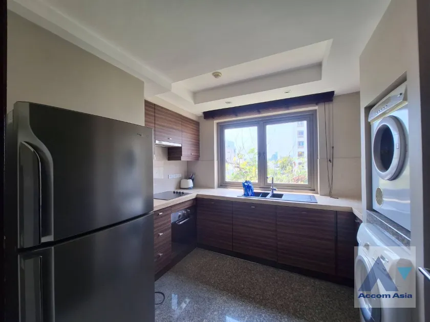 unit 1 Bedroom  Apartment For Rent in Sukhumvit, Bangkok  near BTS Phra khanong (1421205)