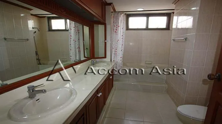 8  3 br Apartment For Rent in Sukhumvit ,Bangkok BTS Phrom Phong at Pet friendly - High rise Apartment in Phrom Phong 1421231
