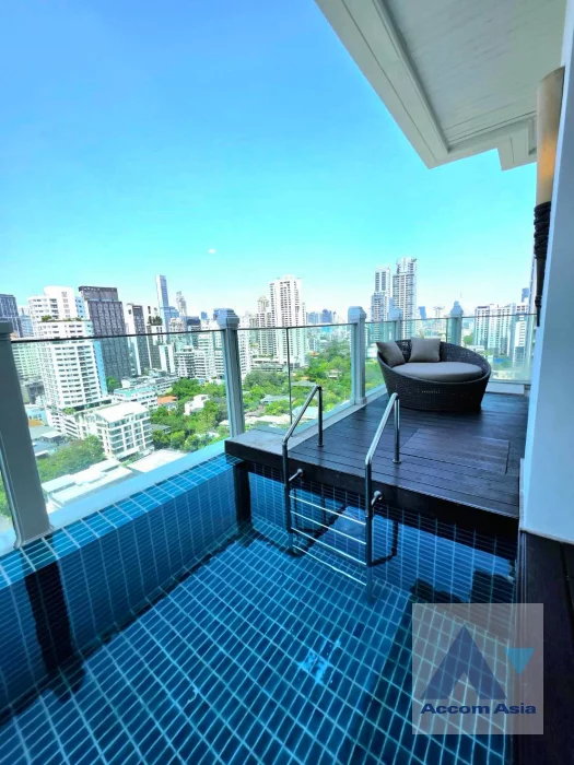 unitHuge Terrace, Private Swimming Pool, Duplex Condo |  4 Bedrooms  Condominium For Rent in Sukhumvit, Bangkok  near BTS Phrom Phong (1521285)