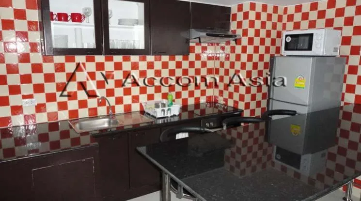 4  2 br Condominium For Sale in Sukhumvit ,Bangkok BTS Nana at Omni Tower 1521420