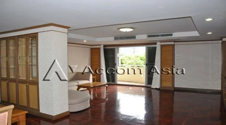 unit 2 Bedrooms  Apartment For Rent in Sukhumvit, Bangkok  near BTS Phrom Phong (1421497)