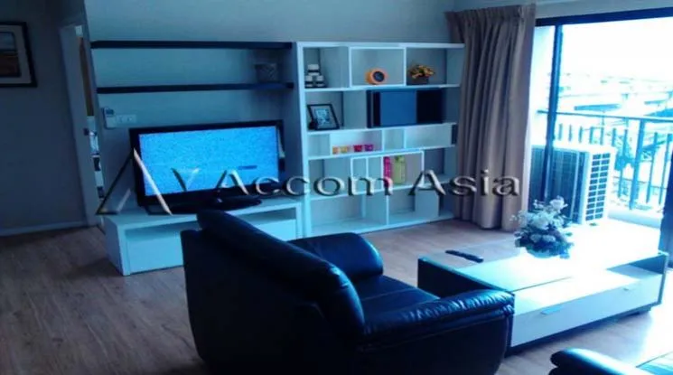  2  2 br Condominium For Rent in Ploenchit ,Bangkok BTS Ploenchit at Renova Residence 1521514