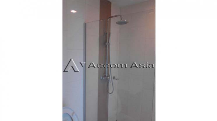 9  2 br Condominium For Rent in Ploenchit ,Bangkok BTS Ploenchit at Renova Residence 1521514