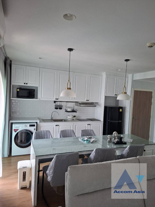 4  2 br Condominium For Rent in Ploenchit ,Bangkok BTS Ploenchit at Renova Residence 1521515