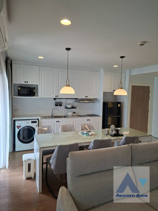  1  2 br Condominium For Rent in Ploenchit ,Bangkok BTS Ploenchit at Renova Residence 1521515