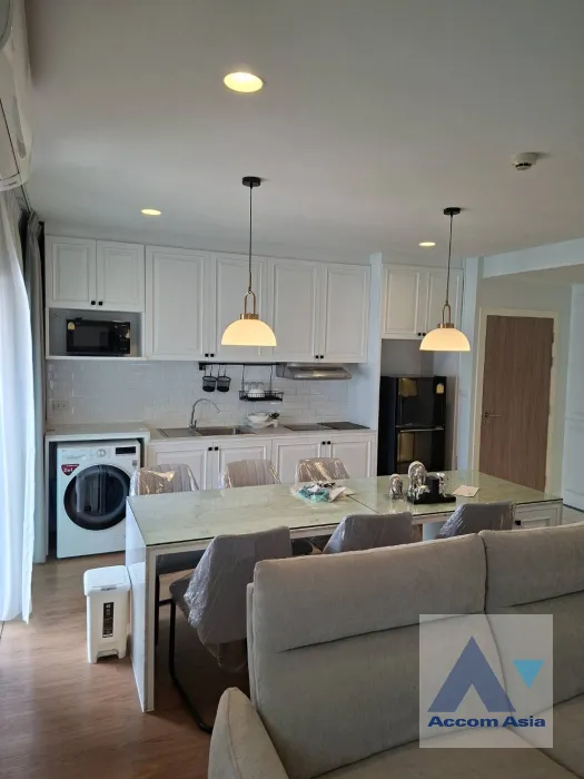 unit 2 Bedrooms  Condominium For Rent in Ploenchit, Bangkok  near BTS Ploenchit (1521515)