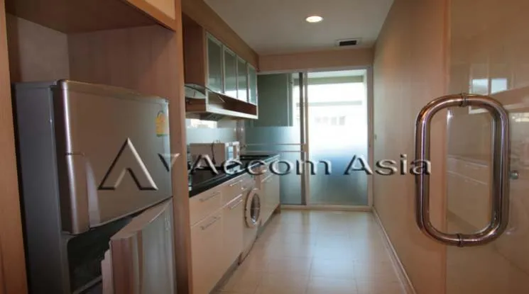 unit 2 Bedrooms  Condominium For Rent in Sukhumvit, Bangkok  near BTS Phrom Phong (1521528)