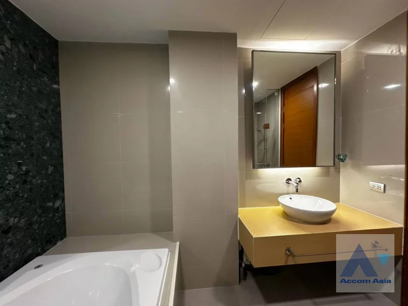 16  2 br Condominium For Rent in Sukhumvit ,Bangkok BTS Phra khanong at Ficus Lane 1521545