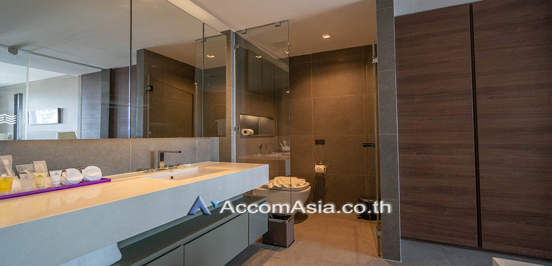 6  1 br Apartment For Rent in Charoen Nakhon ,Bangkok BTS Krung Thon Buri at The luxurious lifestyle 1521550