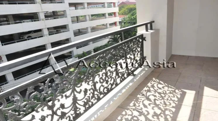 unit 1 Bedroom  Apartment For Rent in Sukhumvit, Bangkok  near MRT Phetchaburi (1421564)
