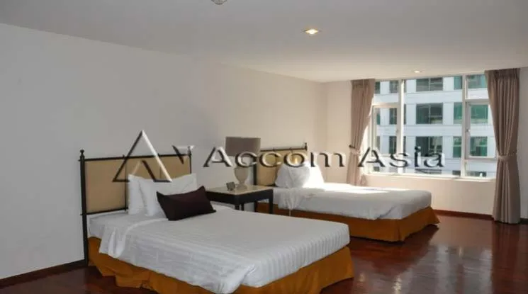 7  1 br Apartment For Rent in Sukhumvit ,Bangkok MRT Phetchaburi at Luxury fully serviced 1421564