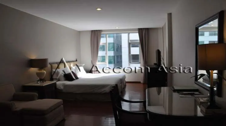 5  1 br Apartment For Rent in Sukhumvit ,Bangkok MRT Phetchaburi at Luxury fully serviced 1421565