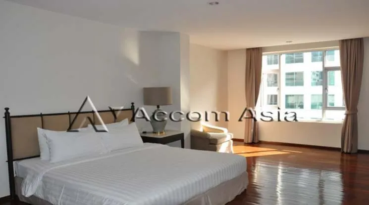 7  1 br Apartment For Rent in Sukhumvit ,Bangkok MRT Phetchaburi at Luxury fully serviced 1421566
