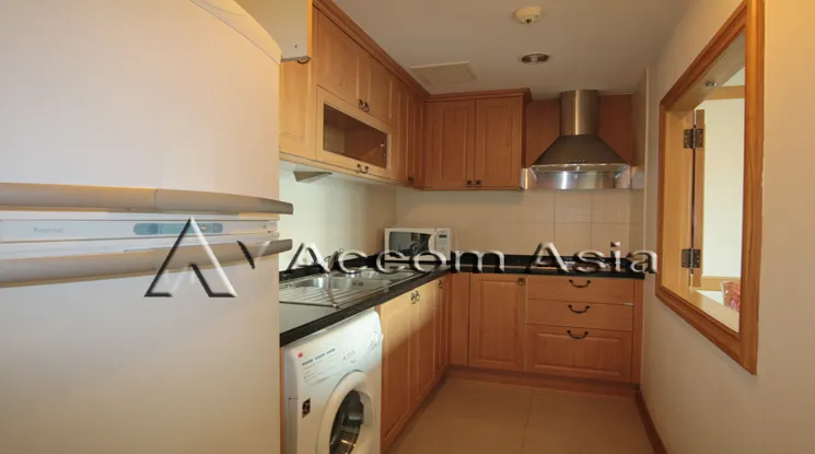5  1 br Apartment For Rent in Sukhumvit ,Bangkok BTS Phrom Phong at Classic Style - High Standard Apartment in a Prime Location 1421607
