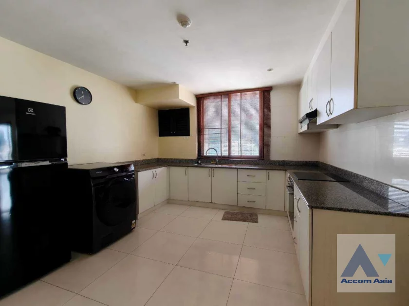 7  3 br Condominium For Rent in Sukhumvit ,Bangkok BTS Nana at Lake Green 13000229