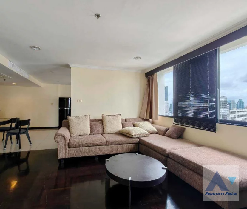 1  3 br Condominium For Rent in Sukhumvit ,Bangkok BTS Nana at Lake Green 13000229