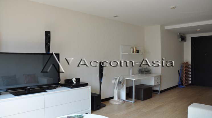 6  1 br Condominium For Rent in Ploenchit ,Bangkok BTS Ploenchit at O2 Hip 13000233
