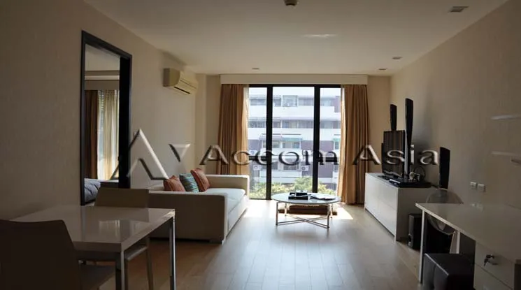  O2 Hip Condominium  1 Bedroom for Rent BTS Ploenchit in Ploenchit Bangkok