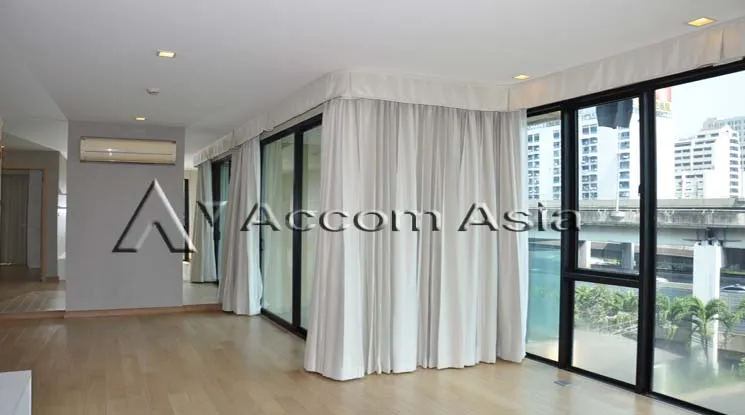 unit 2 Bedrooms  Condominium For Rent in Ploenchit, Bangkok  near BTS Ploenchit (13000234)