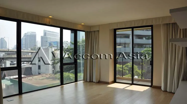 unit 2 Bedrooms  Condominium For Rent in Ploenchit, Bangkok  near BTS Ploenchit (13000234)