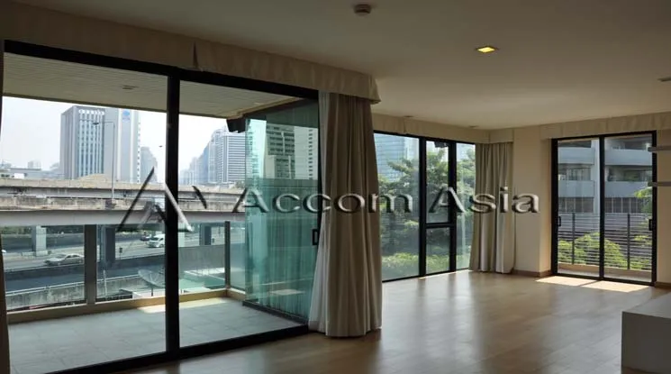  O2 Hip Condominium  2 Bedroom for Rent BTS Ploenchit in Ploenchit Bangkok