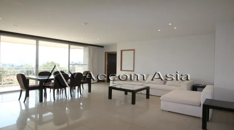 unitPet friendly |  3 Bedrooms  Apartment For Rent in Sathorn, Bangkok  near MRT Lumphini - BTS Chong Nonsi (13000236)