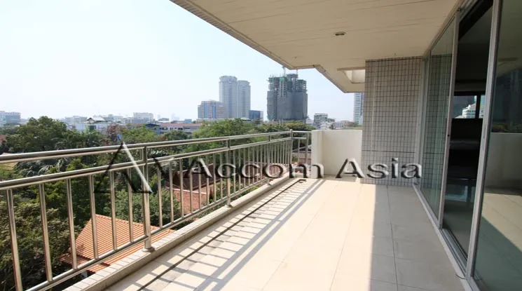 unitPet friendly |  3 Bedrooms  Apartment For Rent in Sathorn, Bangkok  near MRT Lumphini - BTS Chong Nonsi (13000236)
