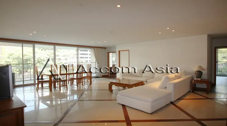 unitPet friendly |  3 Bedrooms  Apartment For Rent & Sale in Sathorn, Bangkok  near MRT Lumphini - BTS Chong Nonsi (13000273)