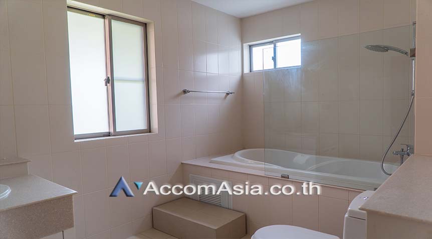 11  3 br House For Rent in Sukhumvit ,Bangkok BTS Phrom Phong 13000280