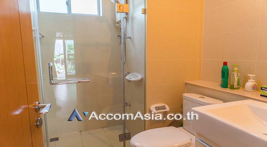 8  3 br House For Rent in Sukhumvit ,Bangkok BTS Phrom Phong 13000280