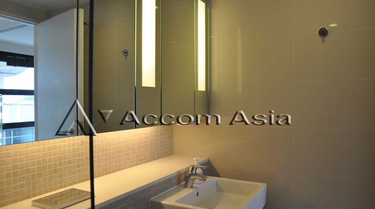 8  1 br Condominium For Rent in Sukhumvit ,Bangkok BTS Ekkamai at MODE Sukhumvit 61 13000337