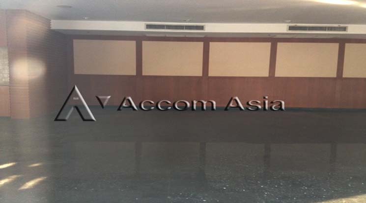  1  Retail / Showroom For Rent in Sukhumvit ,Bangkok BTS Phrom Phong 13000339