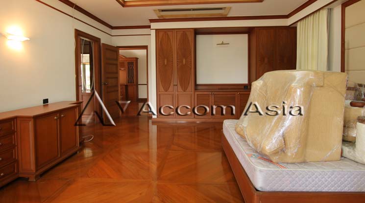 9  4 br House For Rent in Samutprakan ,Samutprakan BTS Bang Na at Lakeside Villa 1 13000387