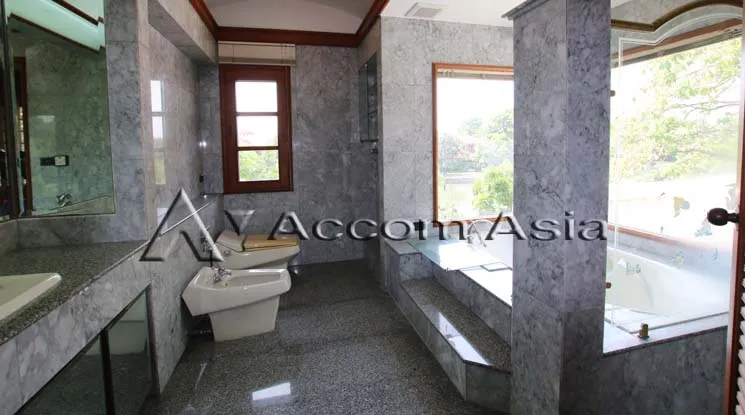 10  4 br House For Rent in Samutprakan ,Samutprakan BTS Bang Na at Lakeside Villa 1 13000387