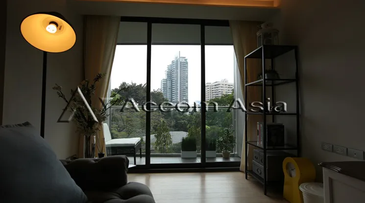 Via 49 Condominium  1 Bedroom for Sale & Rent BTS Thong Lo in Sukhumvit Bangkok