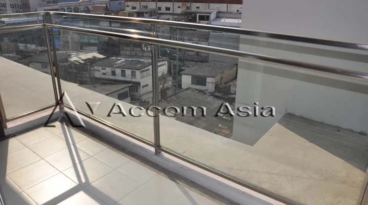 unit 3 Bedrooms  Condominium For Rent in Sukhumvit, Bangkok  near BTS Phra khanong (13000399)