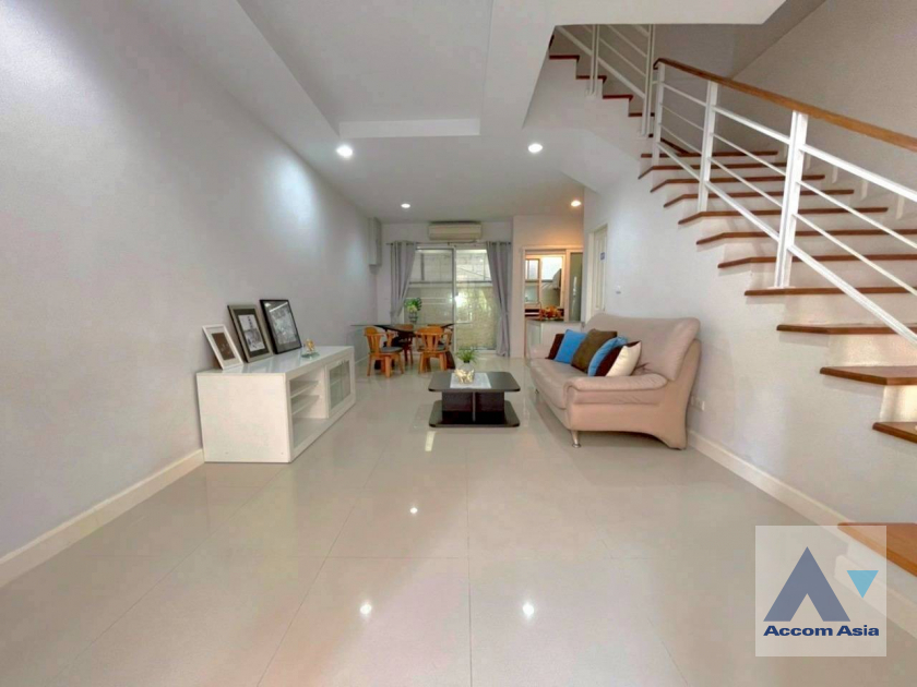  2  3 br Townhouse For Rent in Rama 3 ,Bangkok BTS Surasak at Baan Klang Krung Sathon 13000416