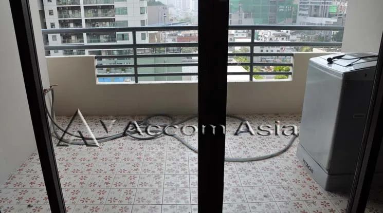 unit 2 Bedrooms  Condominium For Rent in Sukhumvit, Bangkok  near BTS Phrom Phong (13000434)