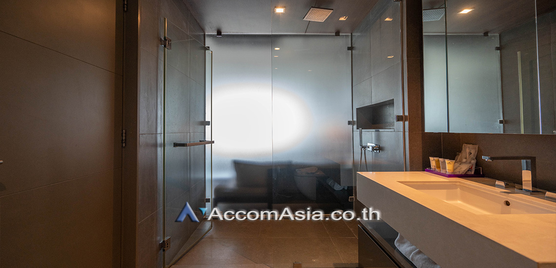 10  2 br Apartment For Rent in Charoen Nakhon ,Bangkok BTS Krung Thon Buri at The luxurious lifestyle 13000444